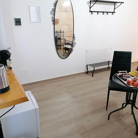B&B 36 Passi Dal Mare 2.0 トラーパニ 部屋 写真
