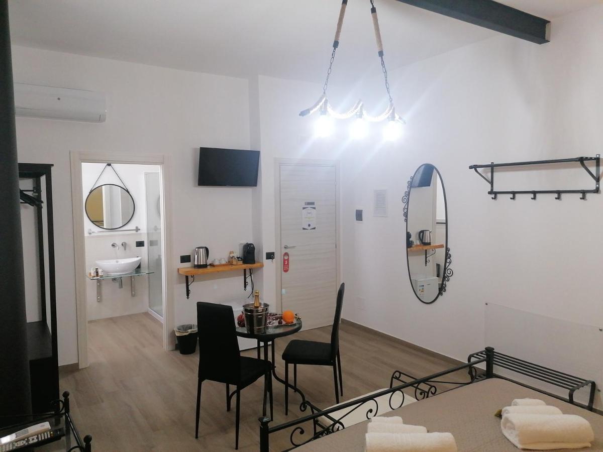 B&B 36 Passi Dal Mare 2.0 トラーパニ エクステリア 写真